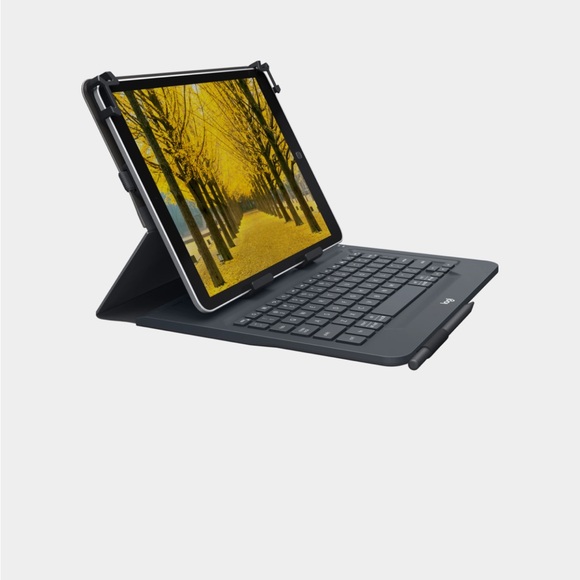 Logitech Universal Folio With Keyboard Case - Picture 5 of 11